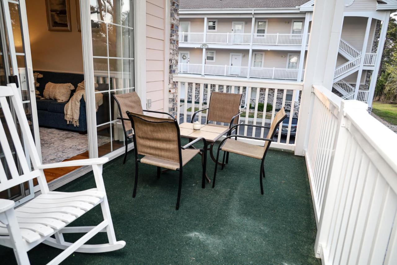 Gorgeous On Golf Course Near Broadway At The Beach Apartment Myrtle Beach