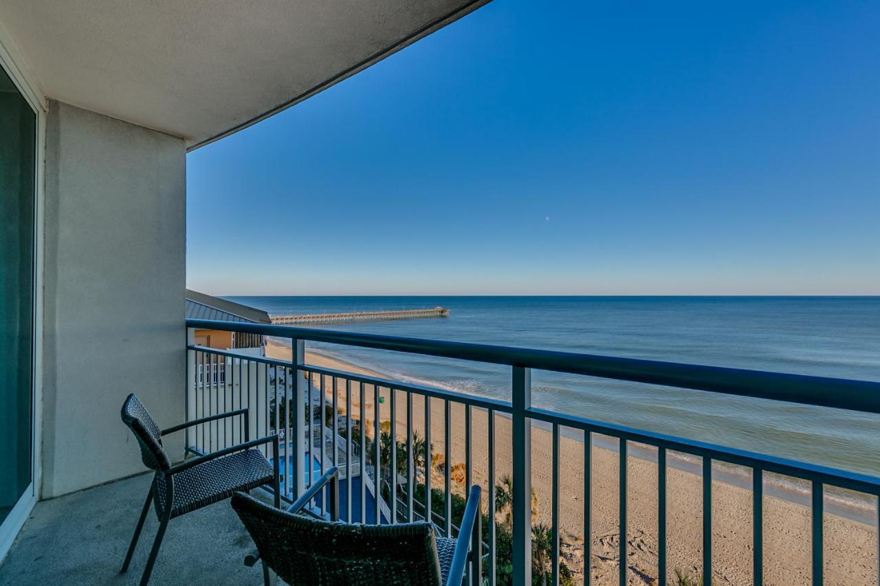 Huge Ocean Front Condo, Amazing Views *