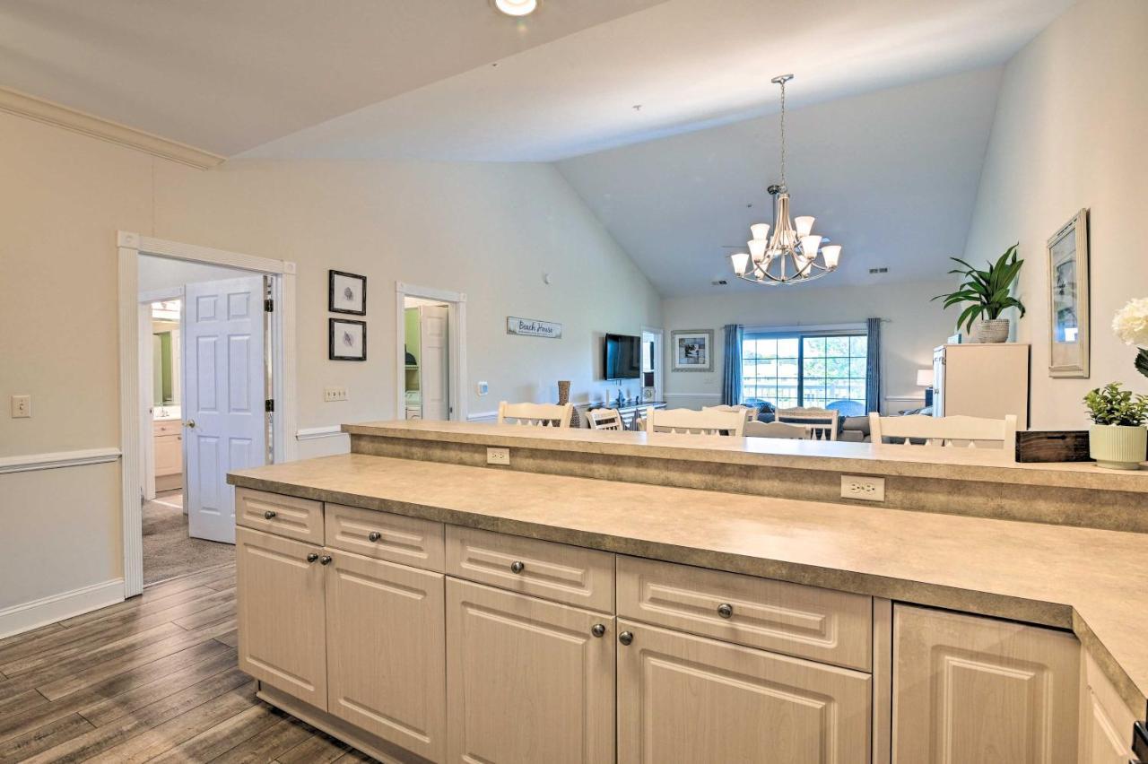 Apartment Coastal Myrtle With Pool Access!