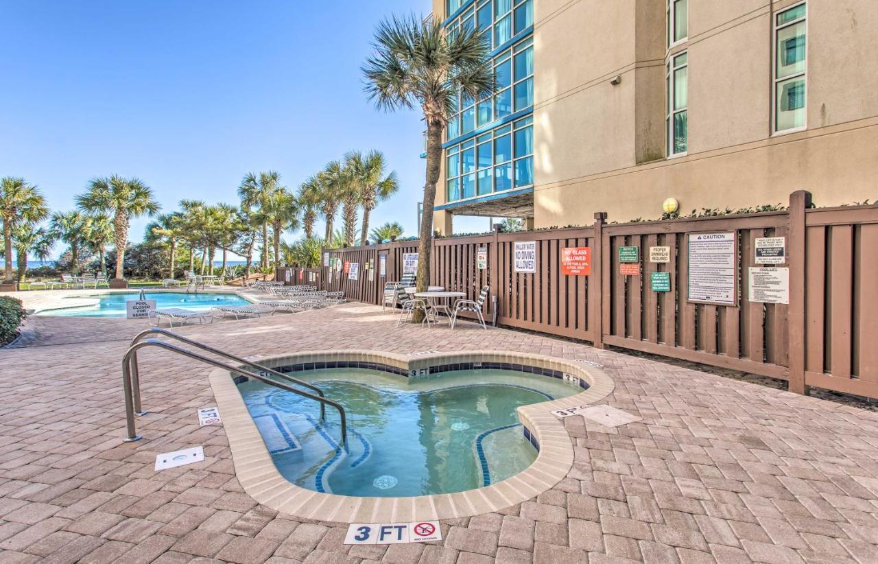 Oceanfront, Pools! *