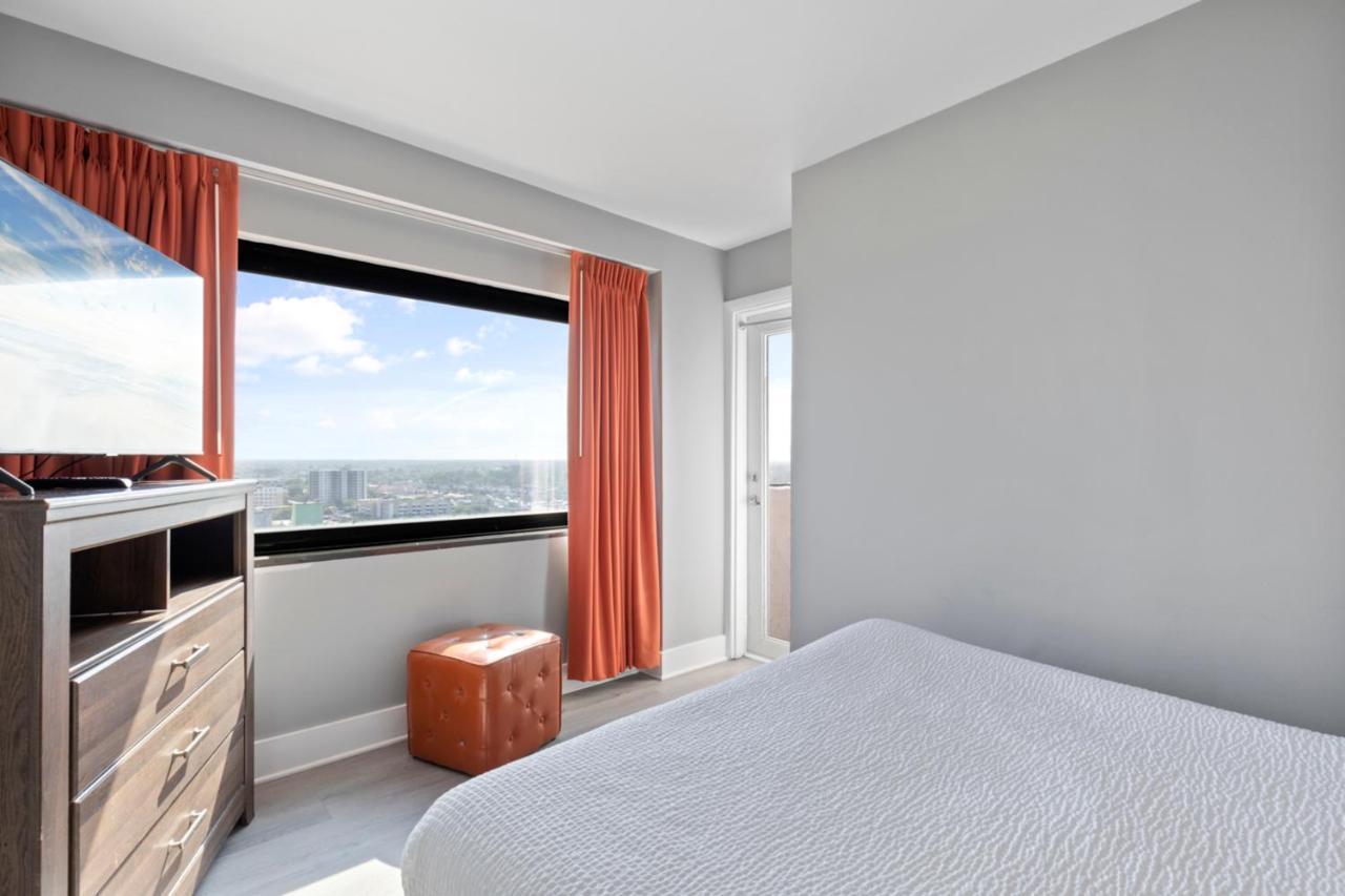 Hosteeva 17th Floor Palms Penthouse Oceanfront W Balcony Apartment Myrtle Beach