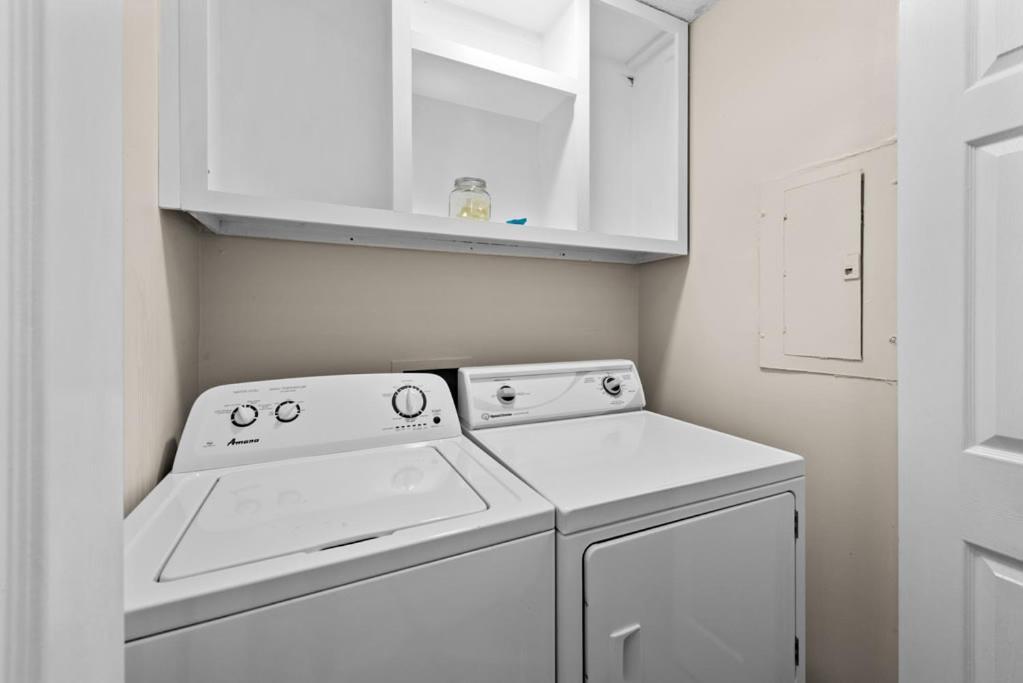 Bright Duplex 2br Walking Distance From The