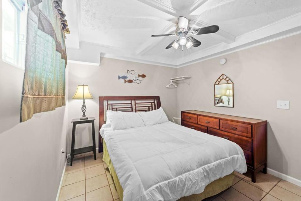 Superb Location By The Beach 1br With Pool * Myrtle Beach