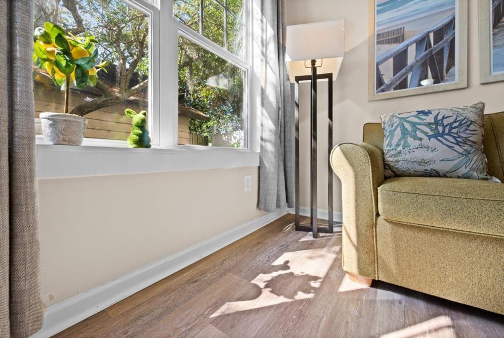 Bright Duplex 2br Walking Distance From The Myrtle Beach