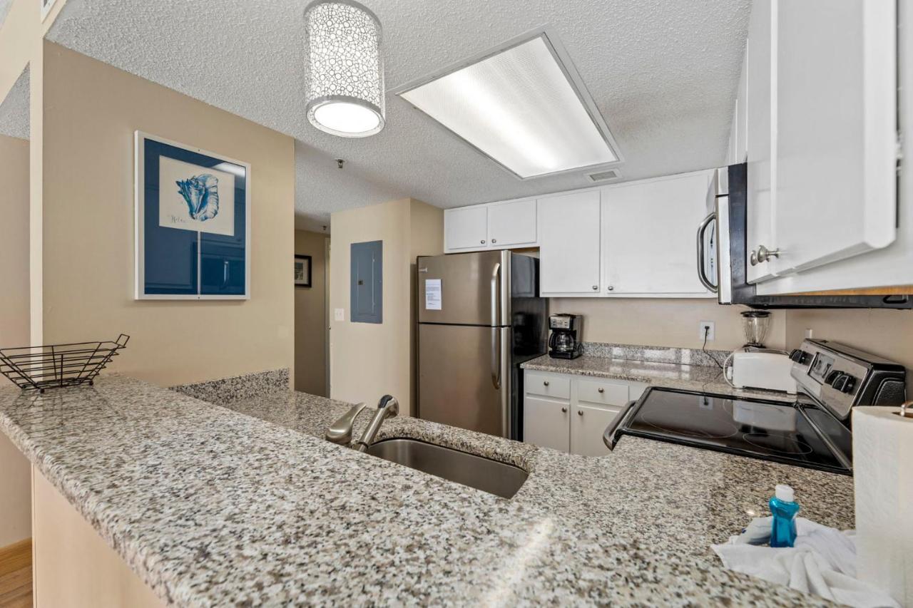 Beachfront With Ocean View - Near Boardwalk! Apartment