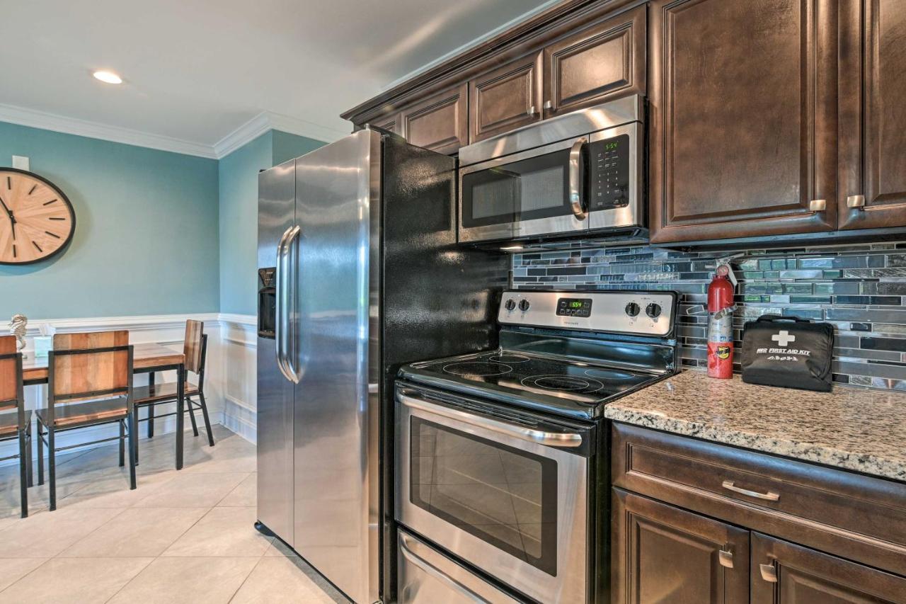 Breezy First-floor About 2 Mi To Surfside! Apartment *