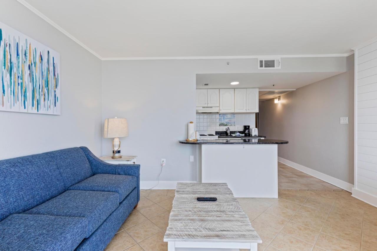 Hosteeva 1-bedroom Meridian Plaza With Ocean View *