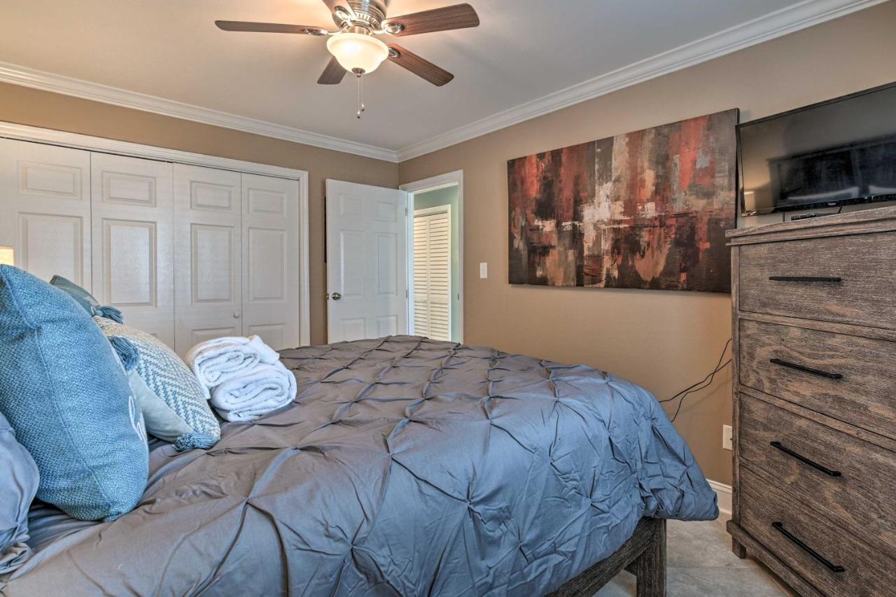 Apartment Breezy First-floor About 2 Mi To Surfside!