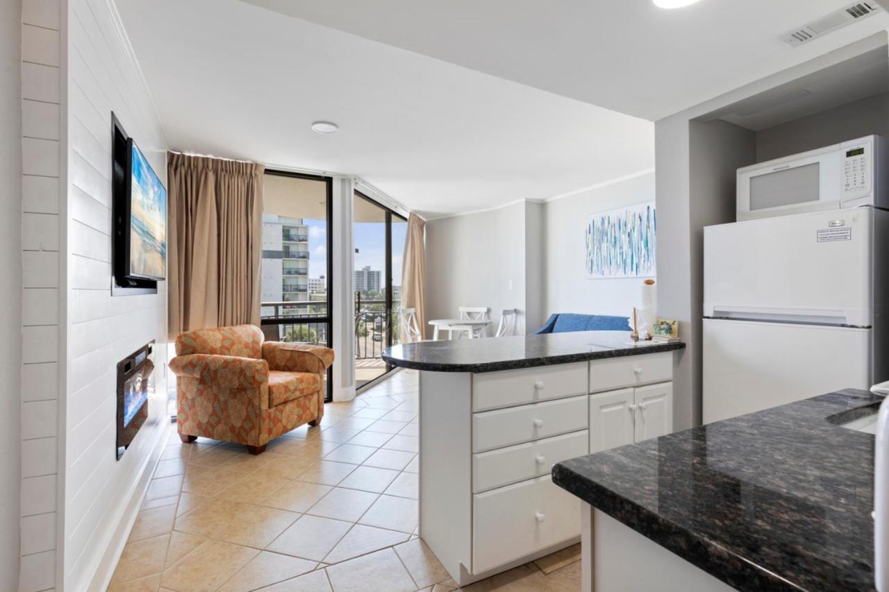 Hosteeva 1-bedroom Meridian Plaza With Ocean View