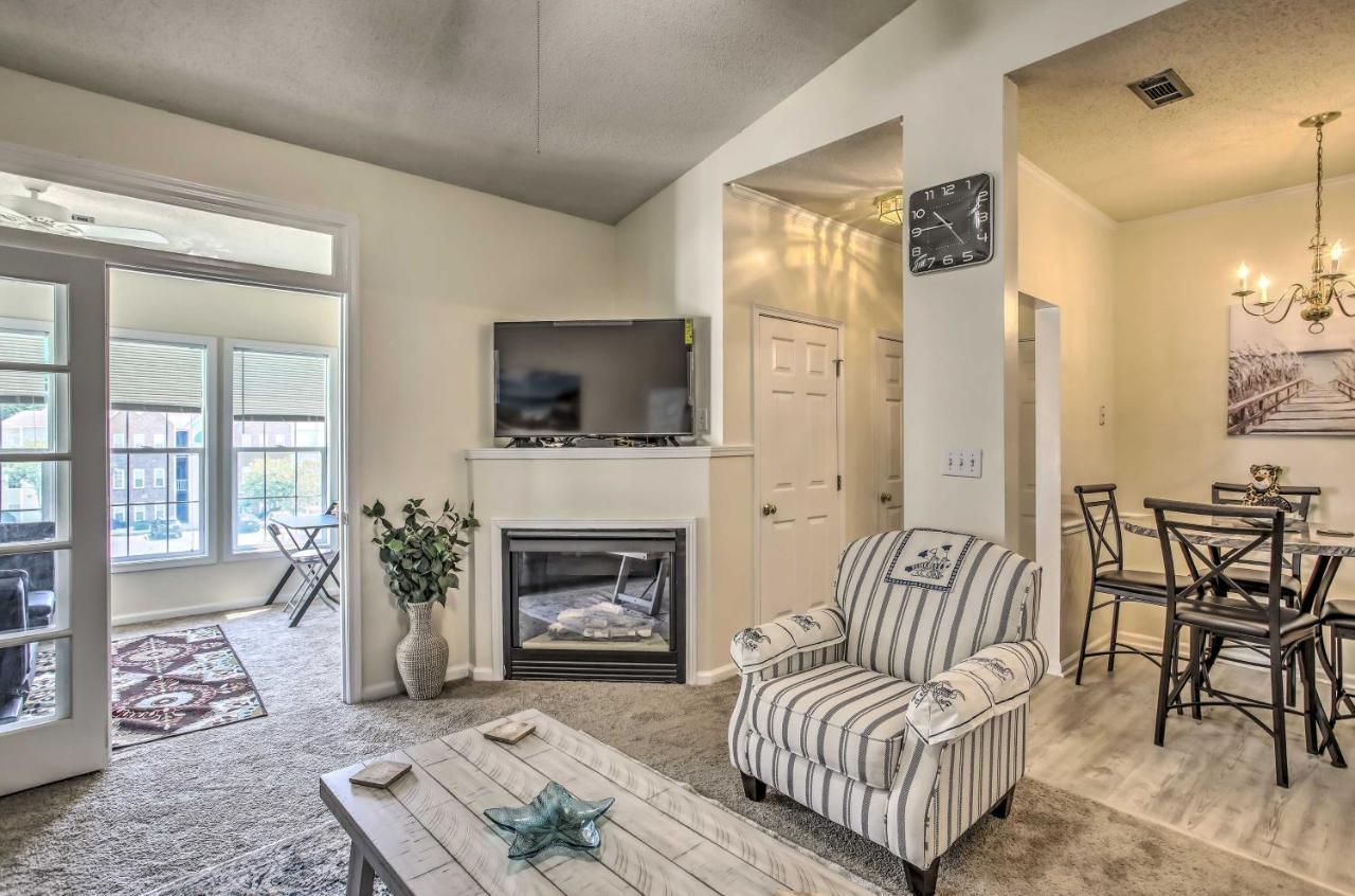 Apartment Savannah Shores With Amenities 1 Mi To Beach!