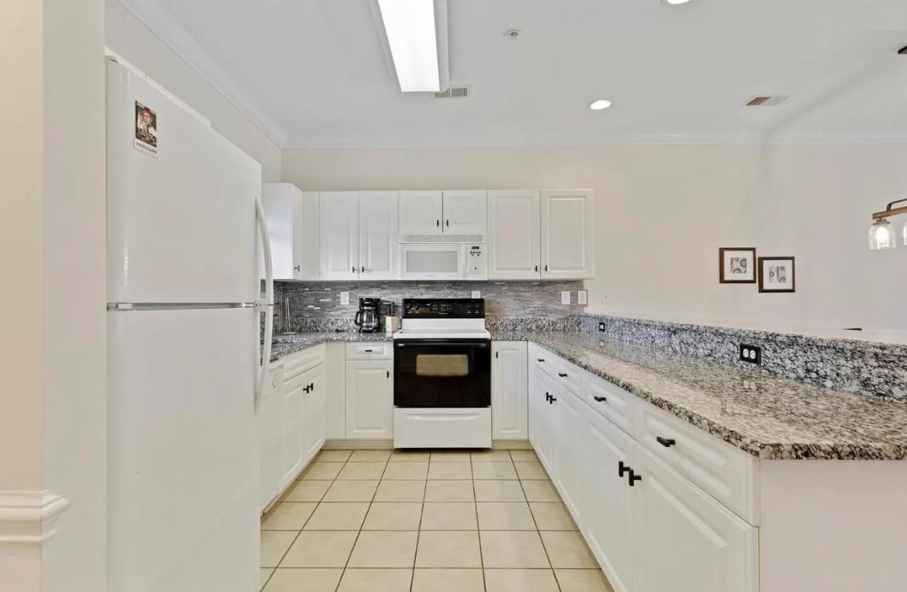 Magnolia North 2br W Pool, Near Beach And Golf