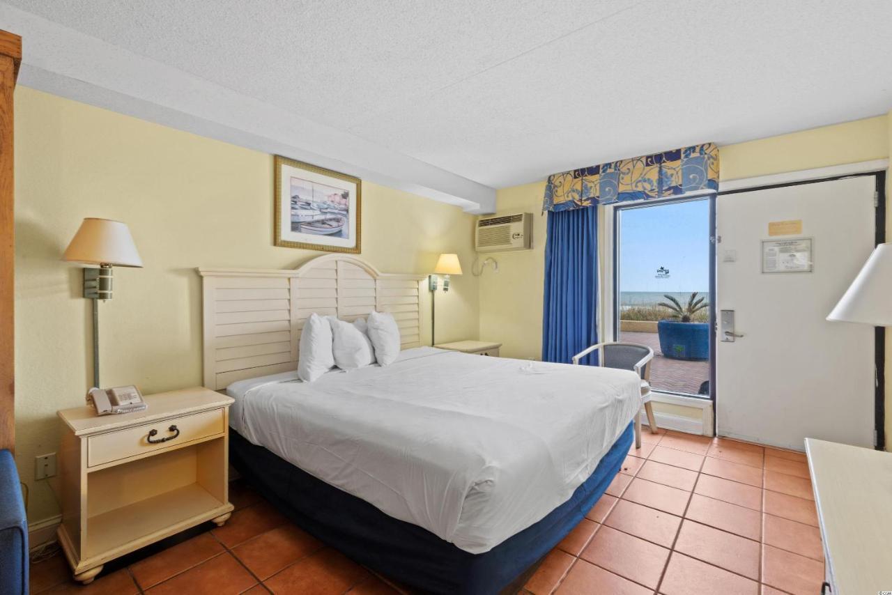 Holiday home Direct Ocean Front King Suite! Sea Mist 20102 - Perfect For 2-4 Guests!