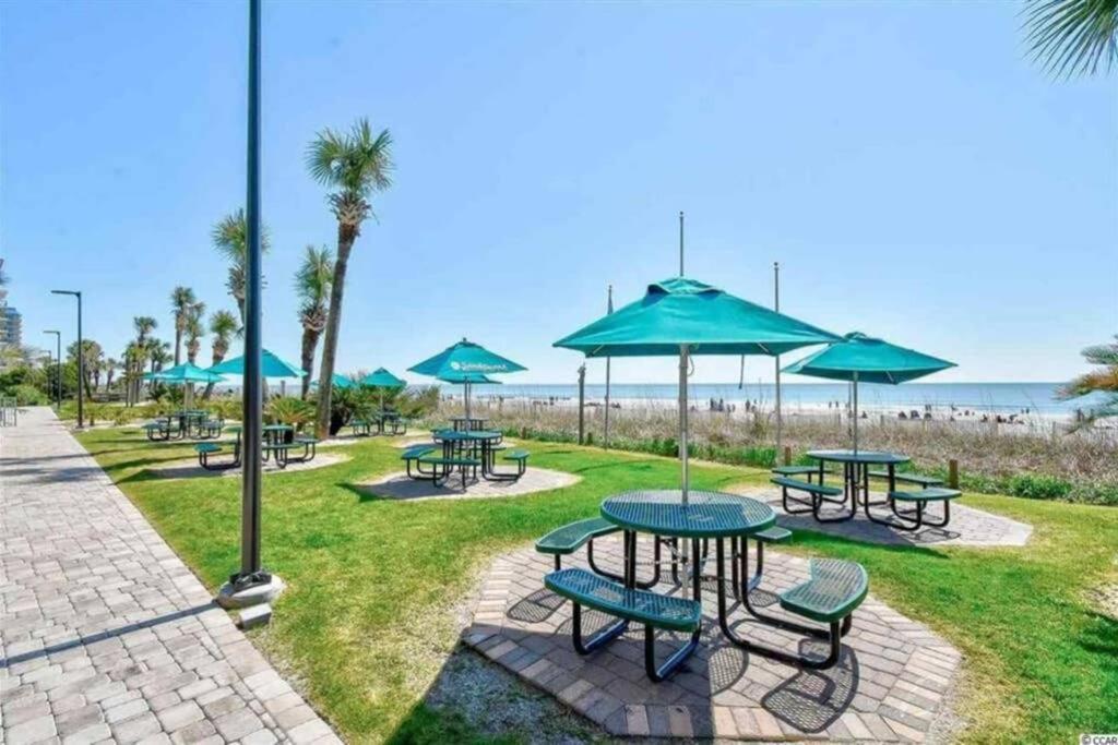 Apartment *see Dolphins From Your Balcony*queen Beds*pools*hot Tubs++*h232 Myrtle Beach