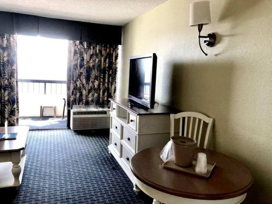 Apartment *oceanfront*tons Of Amenities*compass Cove*s129 *
