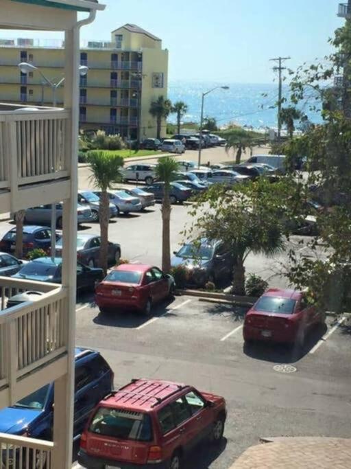 Apartment *delightful Family Retreat*pool, Steps To The Sand*h32-3 *