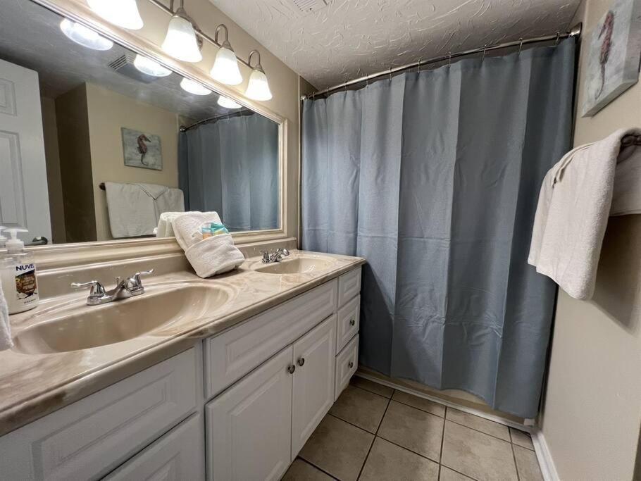 *oceanfront Getaway - Fresh Reno*king Bed*pools*h62 Apartment *