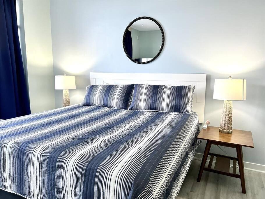 Apartment *fresh New*ocean View*pool*king Bed*hot Tubs*approved Dogs*f24