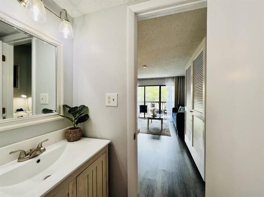 *fresh Myrtle Reno*relax*pools*beach*more*t401 Apartment