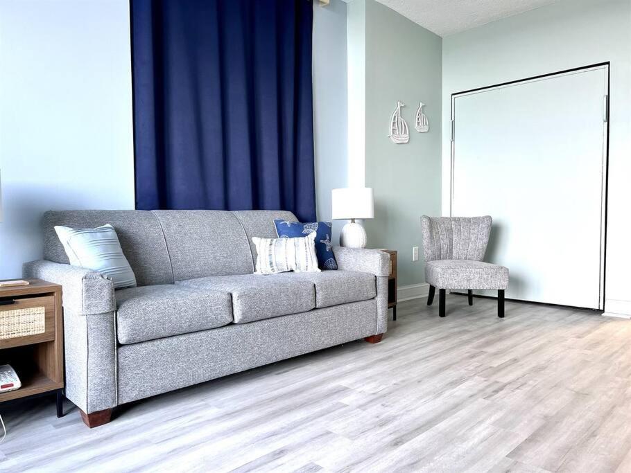 *fresh & New Oceanfront*pool*king Bed*omg View*approved Dogs*f22