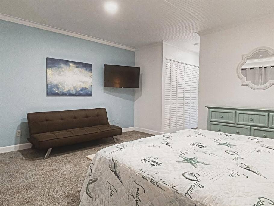 *top Notch Family Space*pool*steps To The Sand*huge Master*wt0 *