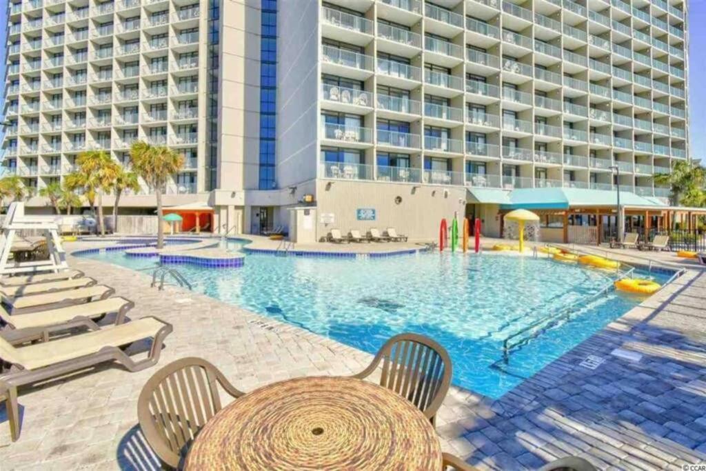 *see Dolphins From Your Balcony*queen Beds*pools*hot Tubs++*h232 Apartment *