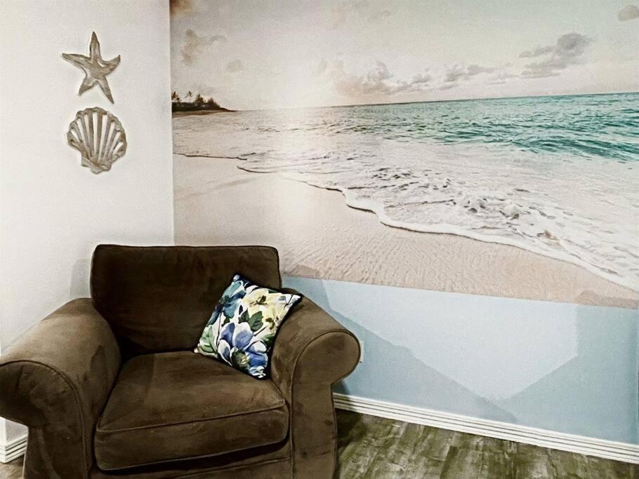 Apartment *top Notch Family Space*pool*steps To The Sand*huge Master*wt0
