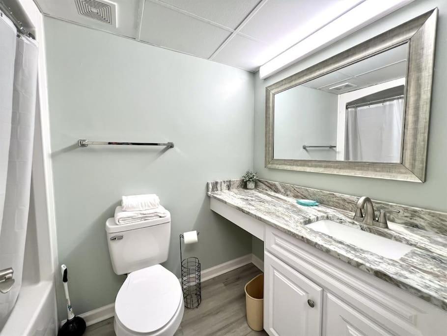 *fresh & New Oceanfront*pool*king Bed*omg View*approved Dogs*f22 Apartment Myrtle Beach