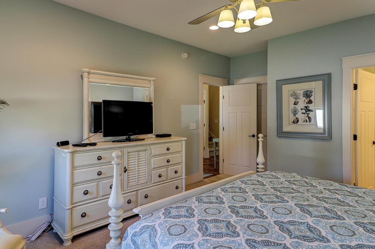 North Beach Coastal Breeze Holiday home