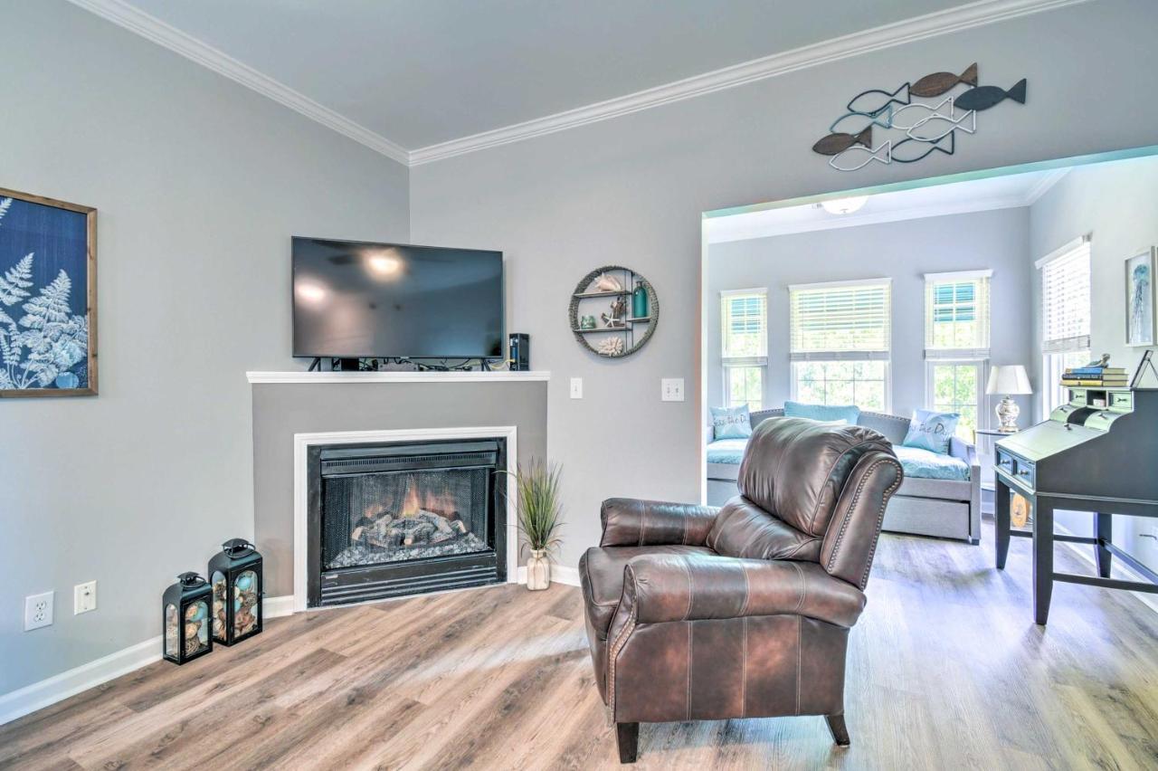 Savannah Shores Less Than 2 Mi To Beach! Apartment *