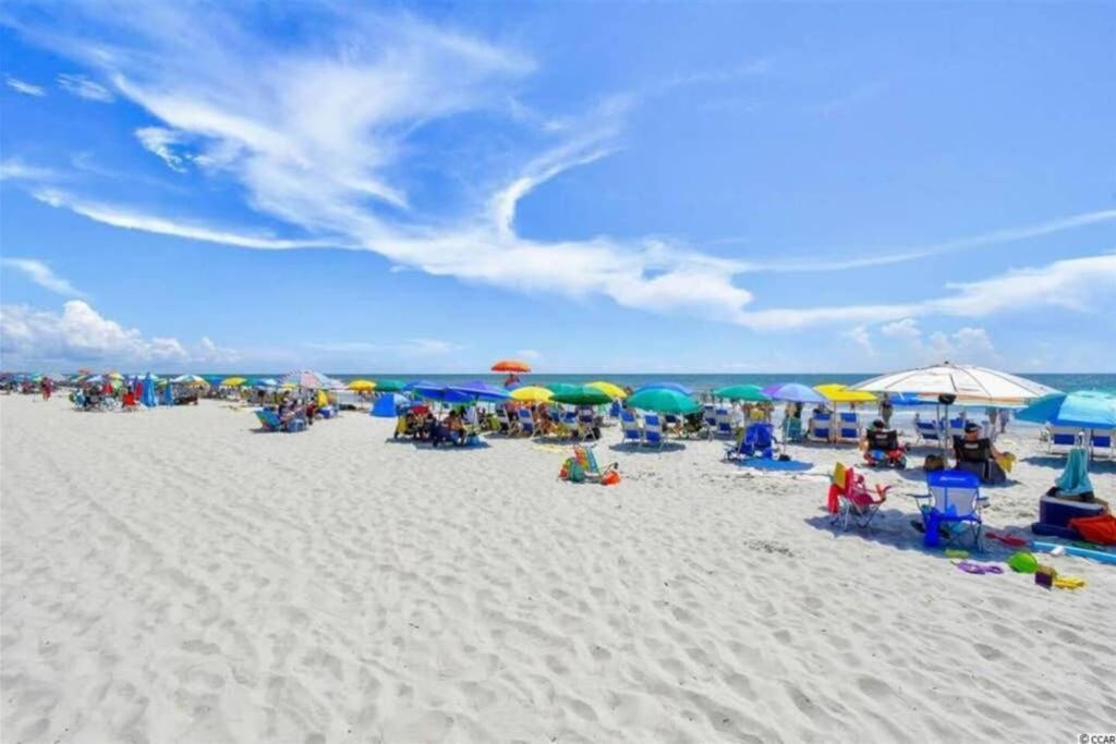 *see Dolphins From Your Balcony*queen Beds*pools*hot Tubs++*h232 Myrtle Beach