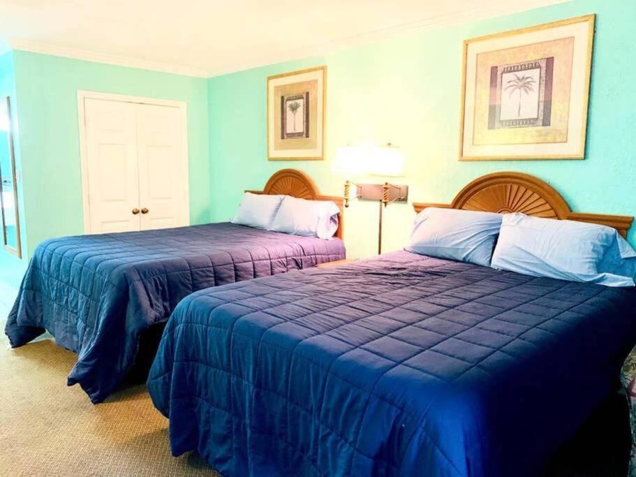 Apartment *see Dolphins From Your Balcony*queen Beds*pools*hot Tubs++*h232 Myrtle Beach
