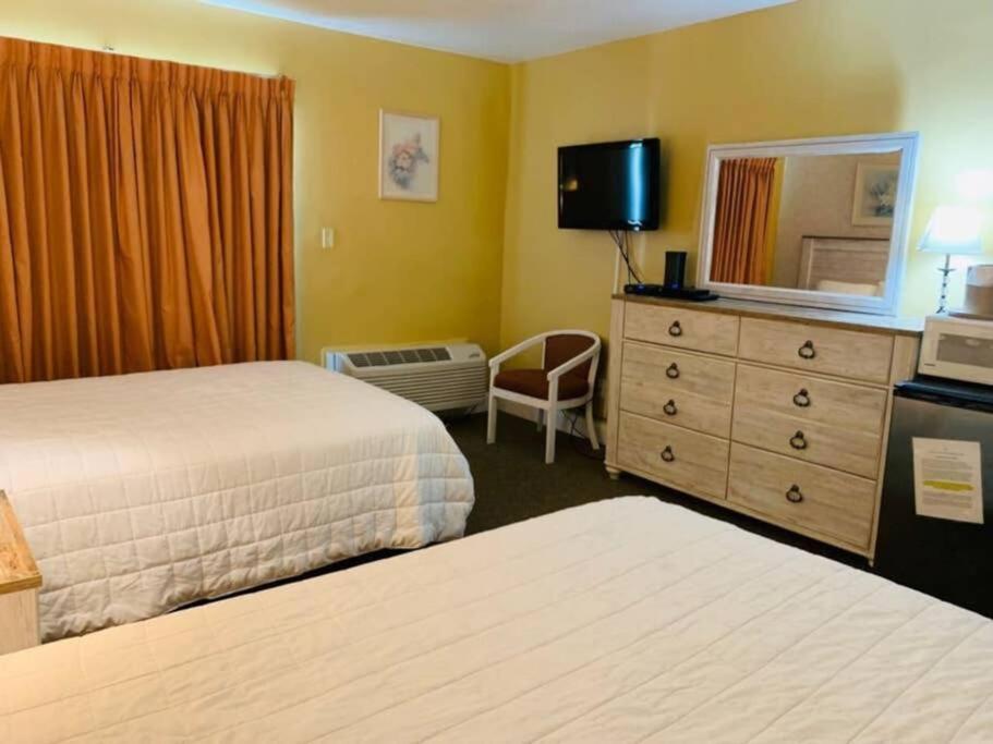 *delightful Family Retreat*pool, Steps To The Sand*h32-3 Apartment