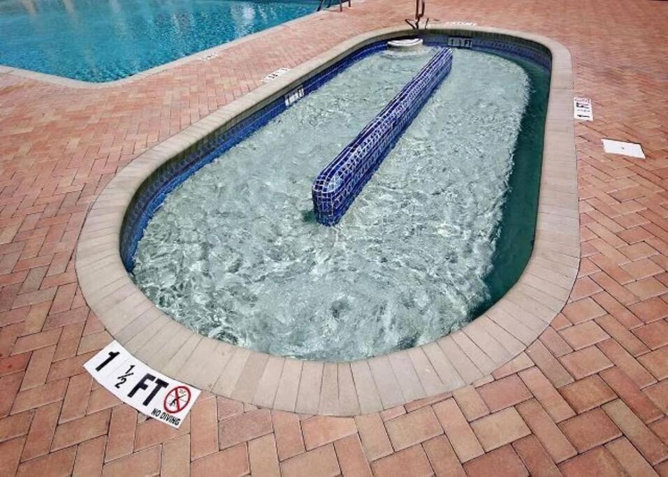 *beach, Comfy, Sunny* *great Pools, Hot Tubs, Lazy Rive & More*s44 * Myrtle Beach
