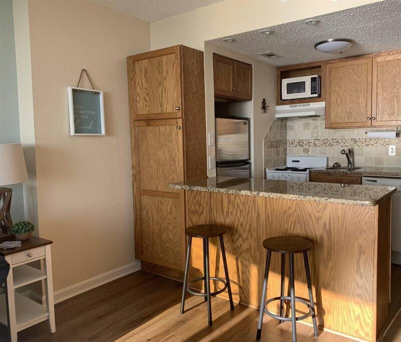 *oceanfront Getaway - Fresh Reno*king Bed*pools*h62 Apartment *