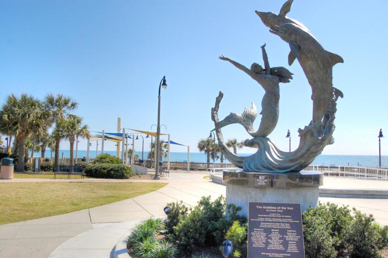 Mariners Cove 335 D *