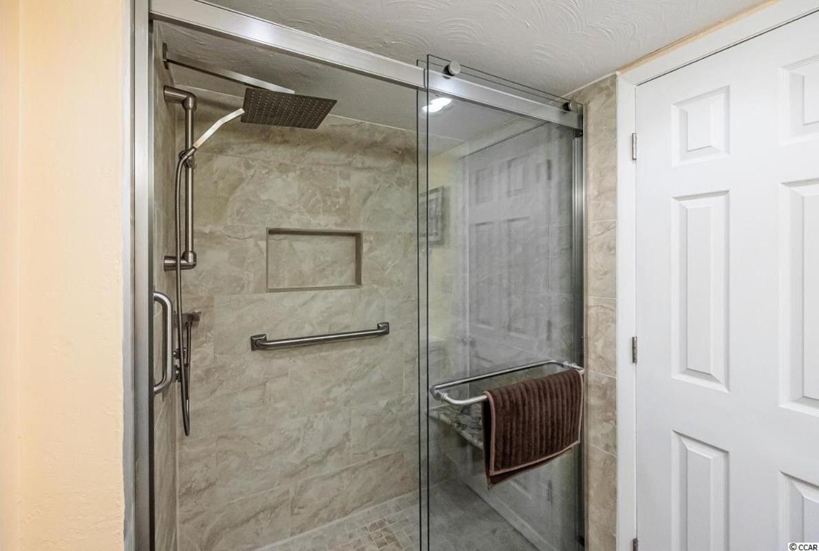 Ocean Dunes Tower 2: Spacious Ocean View * Myrtle Beach
