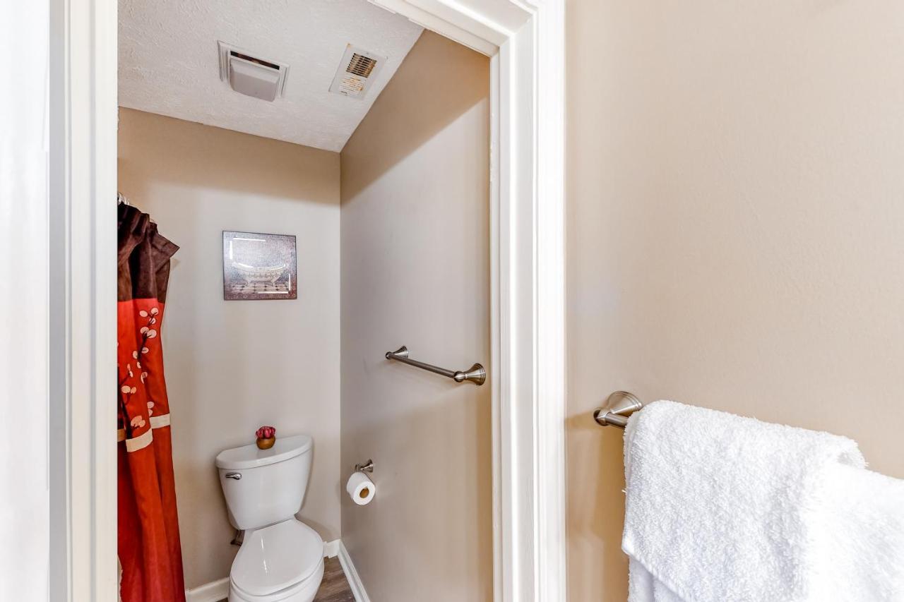 Coastal Charm Apartment *