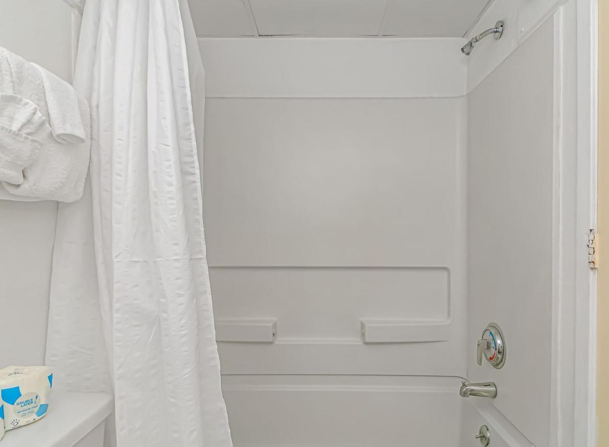 Holiday home Sea Mist Resort: Modern Queen For 2-4 Guests *