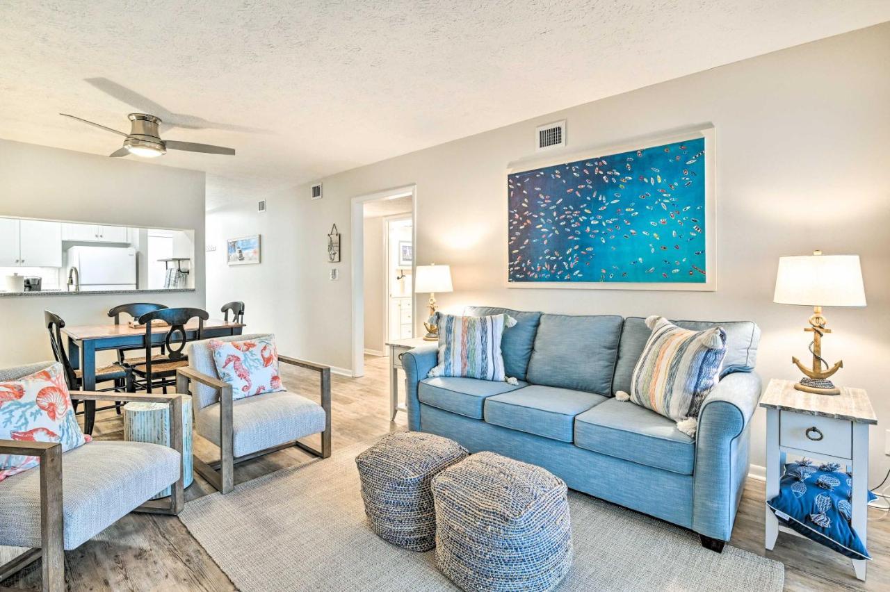 Oceanfront With Furnished Deck And Views!