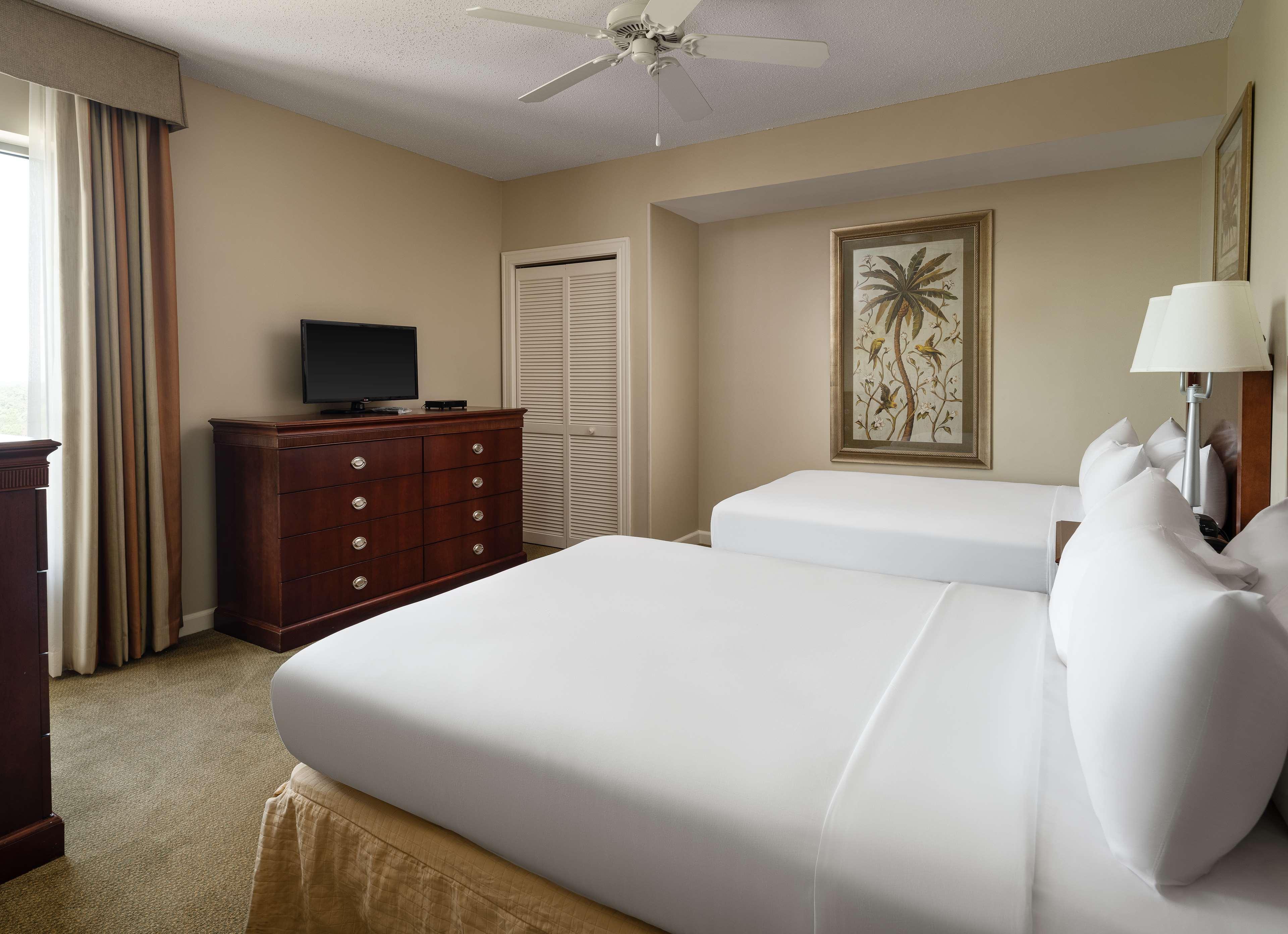 Royal Palms 704