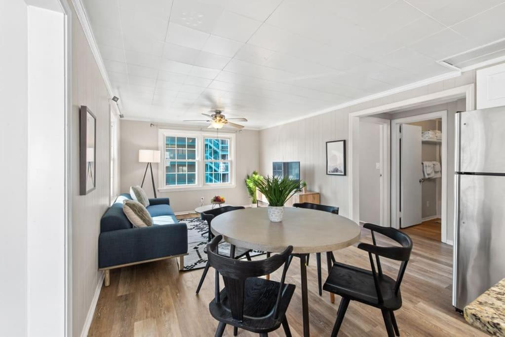 Style 2br W Parking 2min Walk To *