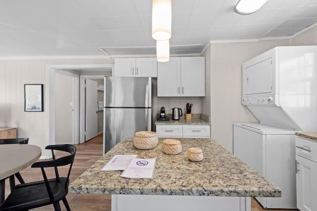 Style 2br W Parking 2min Walk To * Myrtle Beach