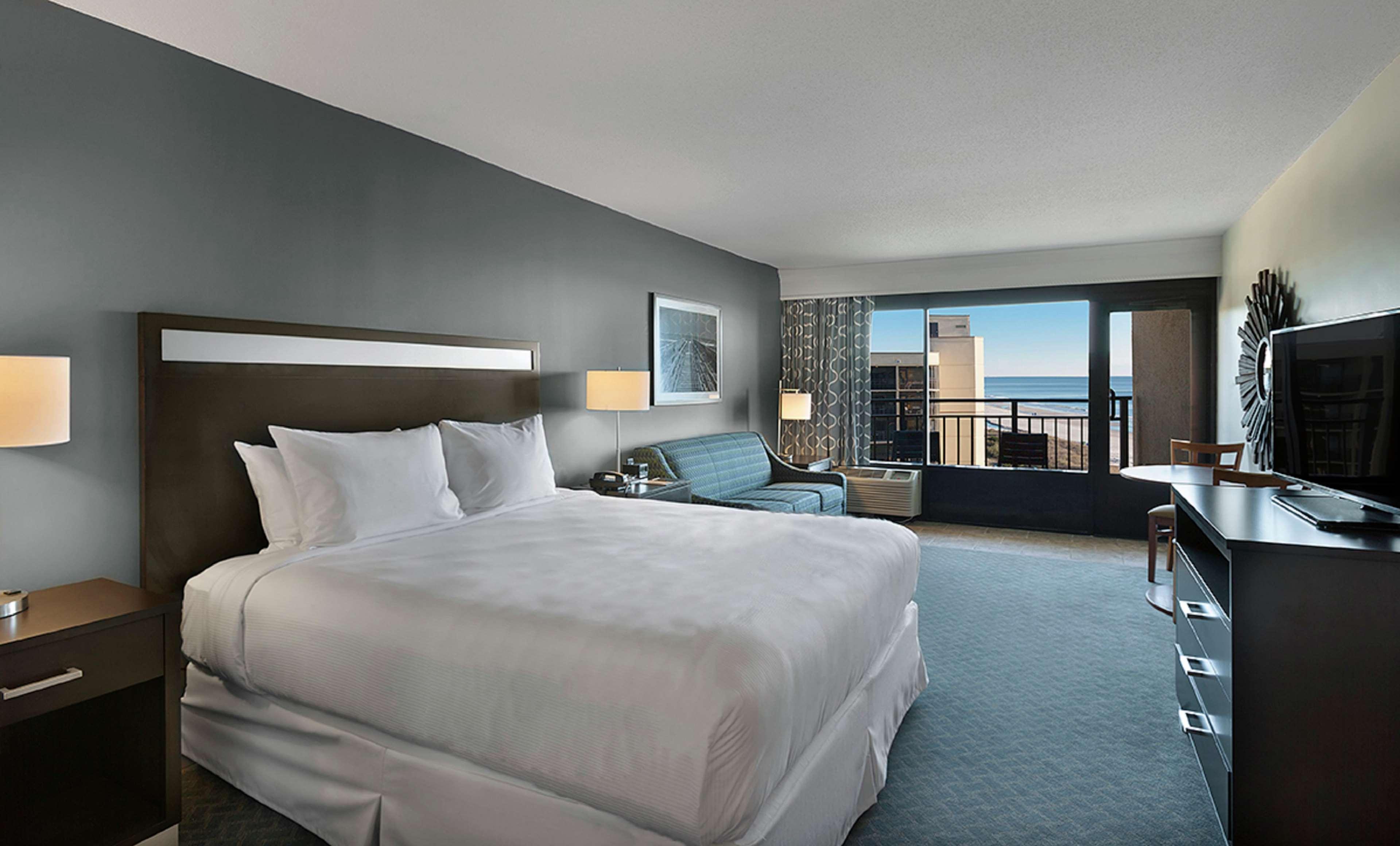 Doubletree By Hilton Myrtle Oceanfront