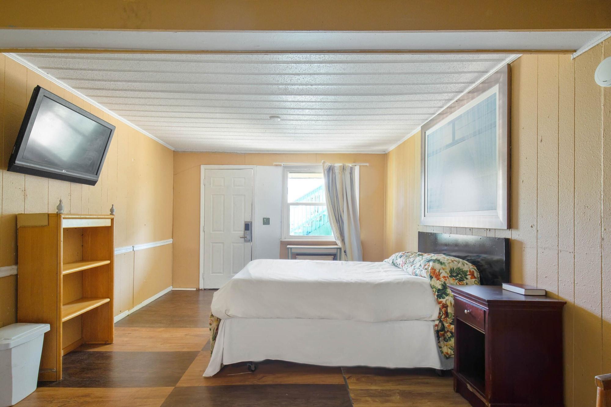 Hotel Crepe Myrtle By Oyo