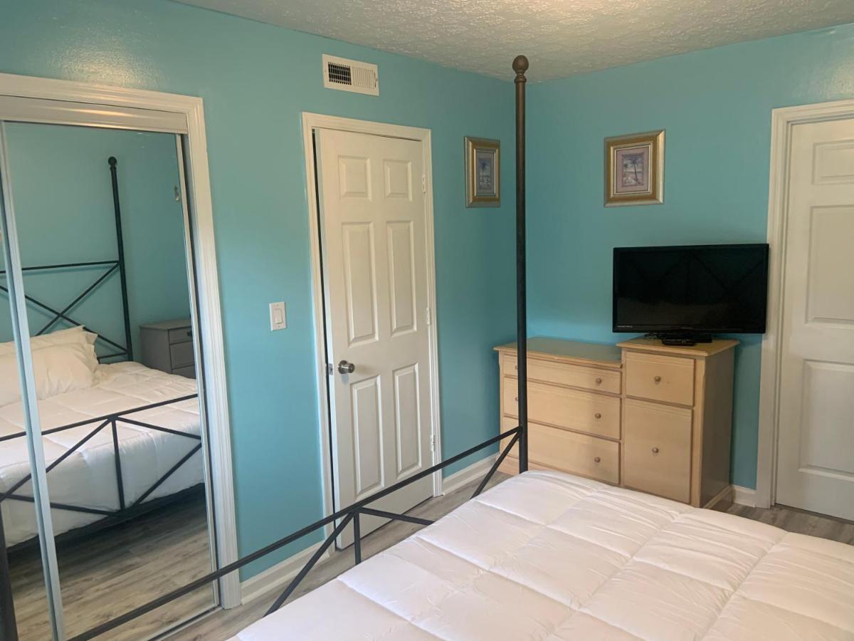 Holiday home Cheerful Two Bedroom House 1.5 Miles From Beach.