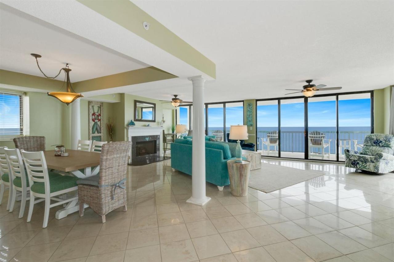 Ocean Bay Club 1701 Pent House Escape! Holiday home *