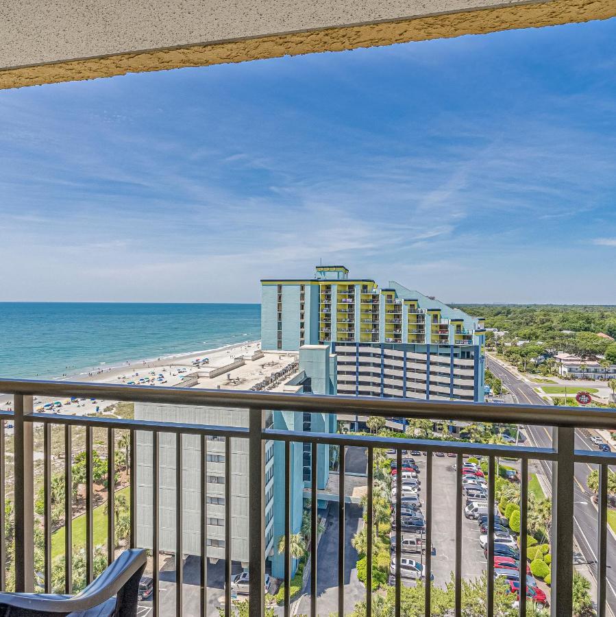 Soothing Oceanview Getaway -- Free Wi-fi & Free Parking, New Listing
