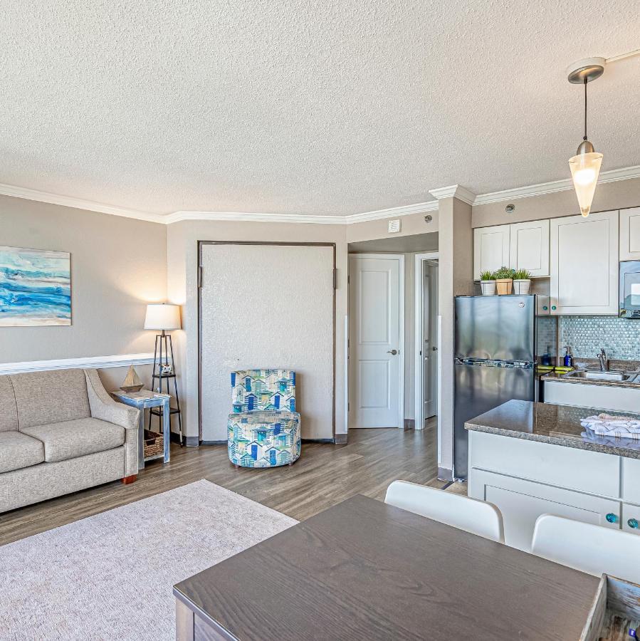 Aparthotel Soothing Oceanview Getaway -- Free Wi-fi & Free Parking, New Listing *