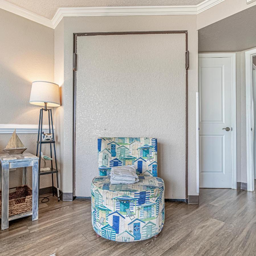 Aparthotel Soothing Oceanview Getaway -- Free Wi-fi & Free Parking, New Listing