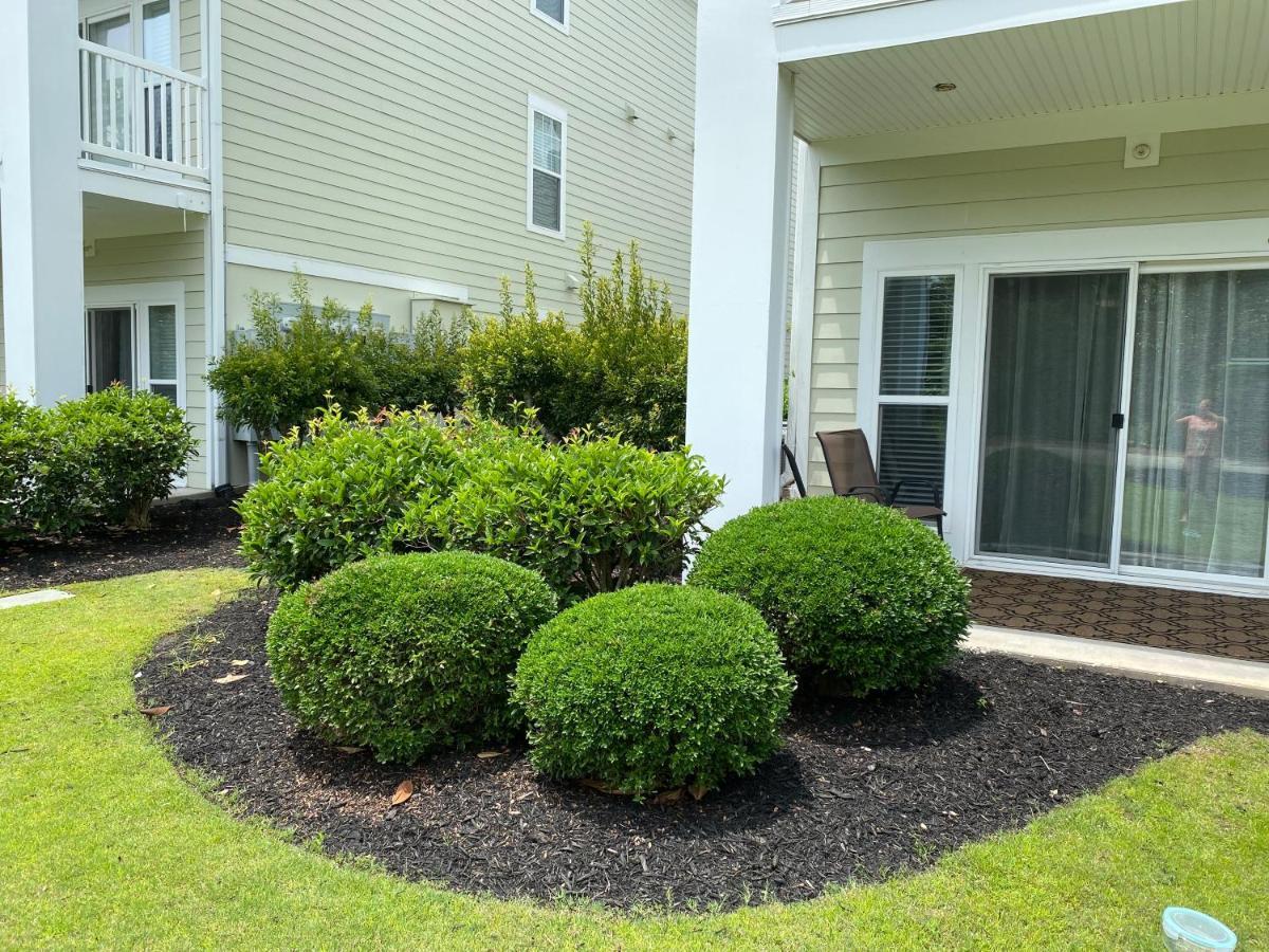 Sunset Oasis: Poolside Retreat With Patio Aparthotel Myrtle Beach